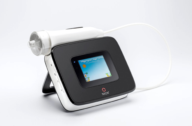 呼気NO測定機器